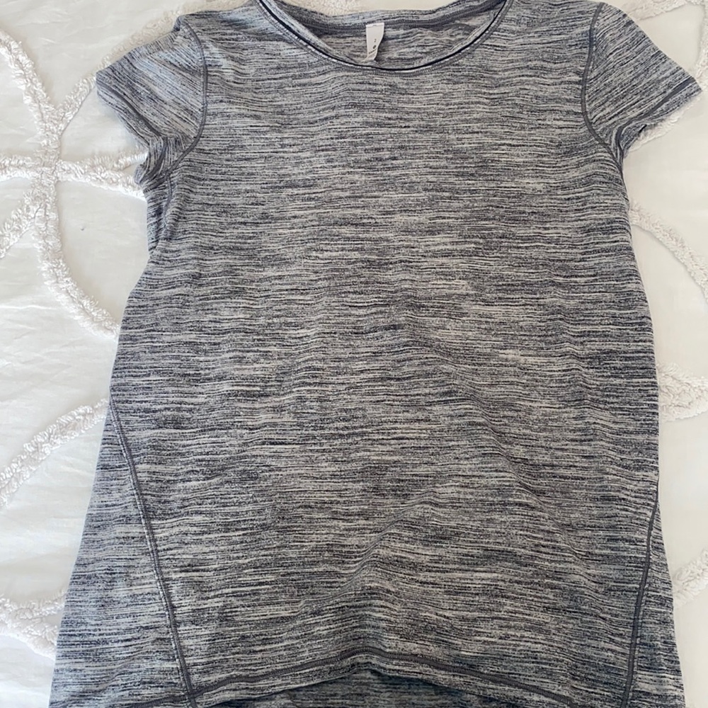 Gray Lululemon top